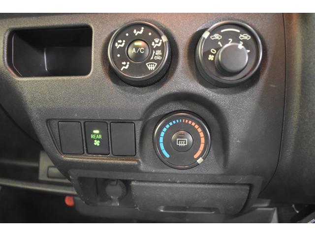 ハイエースバン ロングDX 4WD ナビ DTV リヤヒーター ETC(8枚目)