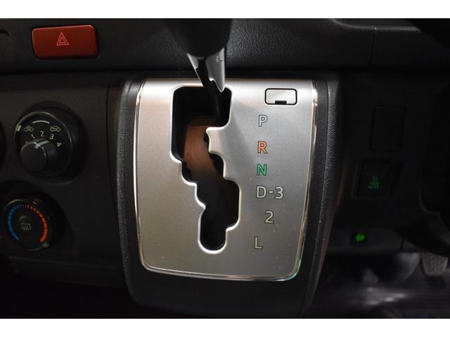 ハイエースバン ロングDX 4WD ナビ DTV リヤヒーター ETC(9枚目)