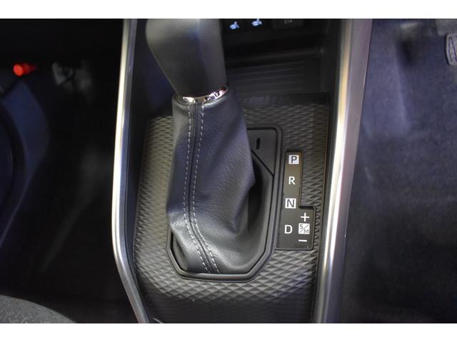 ライズ Ｇ　４ＷＤ　トヨタセーフティーセンス　ナビ　ＤＴＶバックカメラ　ドライブレコーダー　クリアランスソナー　シートヒーター　ライトレベリング　ターボ車　オートマチックハイビーム　プッシュスタート（10枚目）