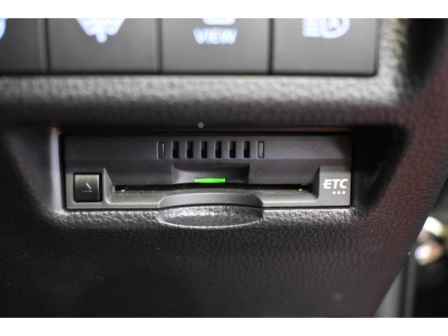 ＲＡＶ４ Ｇ　４ＷＤ　ディスプレイオーディオ　ライブビューカメラ　パワーバックドア　レザーシート運転席パワーシート　シートヒーター　ハンドルウォーマー　クルーズコントロールトヨタセーフティーセンス　ＢＳＭ（8枚目）