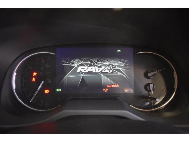 ＲＡＶ４ Ｇ　４ＷＤ　ディスプレイオーディオ　ライブビューカメラ　パワーバックドア　レザーシート運転席パワーシート　シートヒーター　ハンドルウォーマー　クルーズコントロールトヨタセーフティーセンス　ＢＳＭ（22枚目）