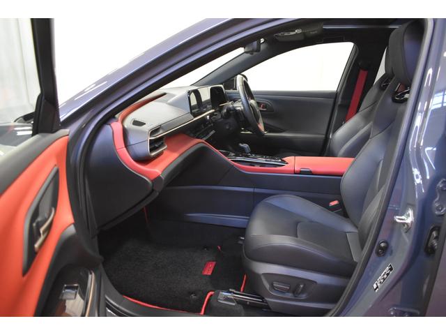 クラウンスポーツ RS RS(5名) 4WDクルーズコントロールTSS ETC2.0 パワーバックドア レザーシート運転席助手席パワーシートシートヒータークーラーAC100V ディスプレイオーディオDTVライブビューカメラ(3枚目)