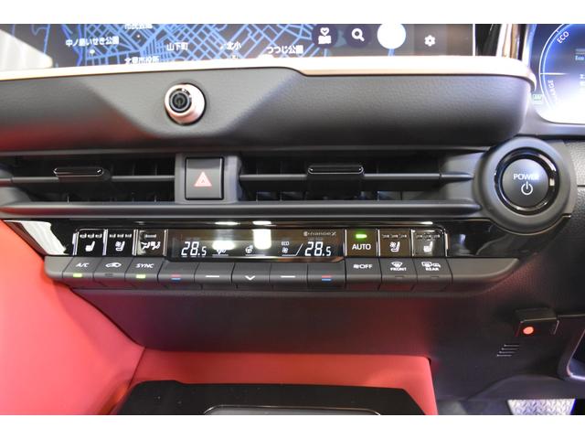 クラウンスポーツ RS RS(5名) 4WDクルーズコントロールTSS ETC2.0 パワーバックドア レザーシート運転席助手席パワーシートシートヒータークーラーAC100V ディスプレイオーディオDTVライブビューカメラ(13枚目)