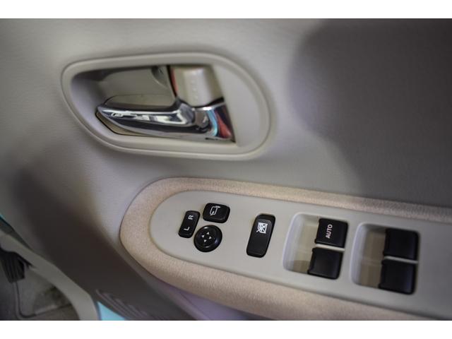 アルトラパン Ｘ　４ＷＤ純正ナビ　ＤＴＶライブビューカメラ　シートヒーター　横滑り防止　スズキセーフティーサポート　オートエアコン　プッシュスタート（5枚目）