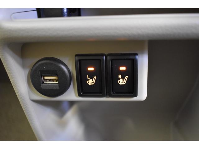 アルトラパン Ｘ　４ＷＤ純正ナビ　ＤＴＶライブビューカメラ　シートヒーター　横滑り防止　スズキセーフティーサポート　オートエアコン　プッシュスタート（7枚目）