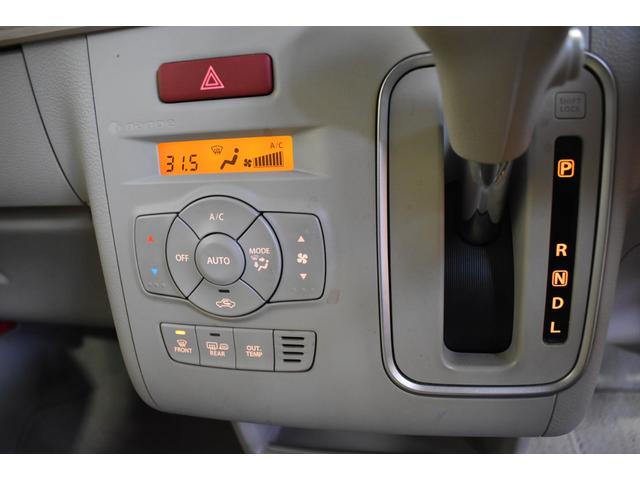 アルトラパン Ｘ　４ＷＤ純正ナビ　ＤＴＶライブビューカメラ　シートヒーター　横滑り防止　スズキセーフティーサポート　オートエアコン　プッシュスタート（8枚目）