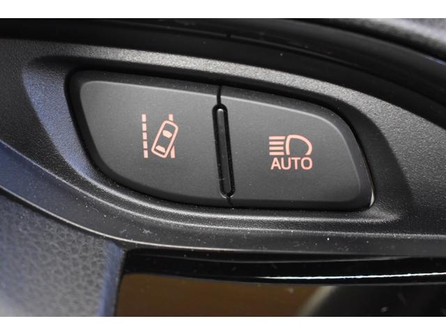 ヴィッツ Ｆ　セーフティーエディション　４ＷＤ　ナビＤＴＶバックカメラ　トヨタセーフティーセンス　フォーグランプ　プッシュスタート　ライトレベリング　オートマチックハイビーム　横滑り防止ＶＳＣ（12枚目）