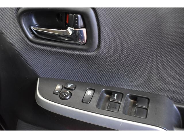 ソリオ ハイブリッドＭＺ　４ＷＤ　ナビ　ＤＴＶバックカメラ　アルパイン後席モニター　両側パワースライドドア　プッシュスタート　シートカバー付　横滑り防止　フォーグランプ　オートエアコン（5枚目）