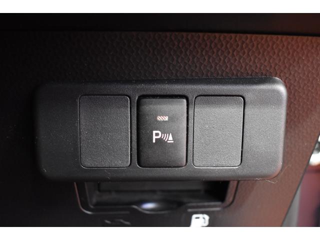 ルーミー カスタムＧ　４ＷＤ　ナビＤＴＶバックカメラ　リヤモニター付き　クルーズコントロールトヨタセーフティーセンス　プッシュスタート　シートヒーター　両側パワースライドドア　クリアランスソナー　ブレーキホールド（7枚目）