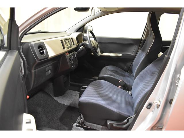 アルト Ｆ　４ＷＤ　スズキセーフティーサポート　クリアランスソナー　横滑り防止　シートヒーター　ライトレベリング（3枚目）