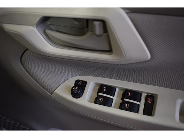 ムーヴ Ｌ　ＳＡＩＩＩ　４ＷＤ　スマートアシスト　ナビ　バックカメラ　ＥＴＣ　ライトレベリング　オートマチックハイビーム　シートヒーター　横滑り防止（6枚目）