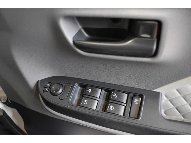 タント Ｌ　４ＷＤ　純正ナビＤＴＶバックカメラ　スマートアシスト　シートヒーター　横滑り防止　ライトレベリング　クリアランスソナー　ドライブレコーダー（6枚目）