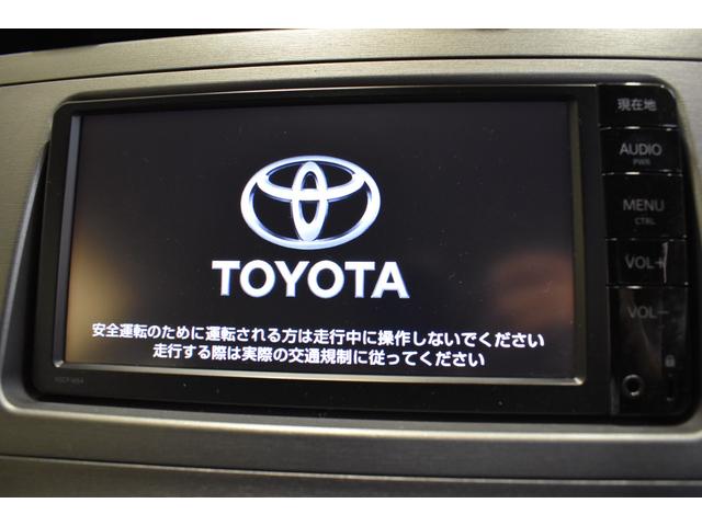 プリウス Ｓ　純正ナビＤＴＶバックカメラ　フォーグランプ　横滑り防止ＶＳＣ（7枚目）