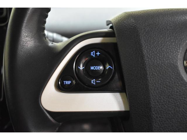 プリウス Ａ　４ＷＤナビＤＴＶバックカメラ　クルーズコントロールトヨタセーフティーセンス　ドライブレコーダー　ヘッドアップディスプレイ　ブラインドスポットモニター　クリアランスソナー　ＥＴＣオートマチックハイビーム（13枚目）