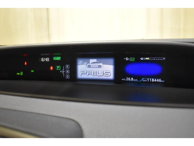 プリウス Ａ　４ＷＤナビＤＴＶバックカメラ　クルーズコントロールトヨタセーフティーセンス　ドライブレコーダー　ヘッドアップディスプレイ　ブラインドスポットモニター　クリアランスソナー　ＥＴＣオートマチックハイビーム（16枚目）