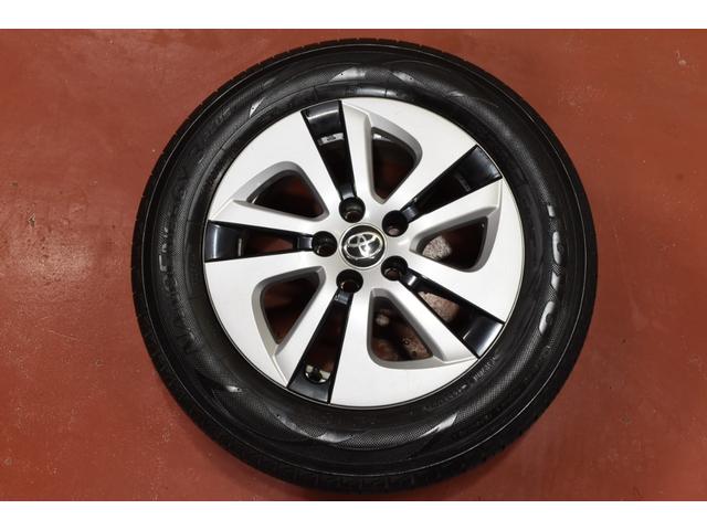 プリウス Ａ　４ＷＤナビＤＴＶバックカメラ　クルーズコントロールトヨタセーフティーセンス　ドライブレコーダー　ヘッドアップディスプレイ　ブラインドスポットモニター　クリアランスソナー　ＥＴＣオートマチックハイビーム（33枚目）