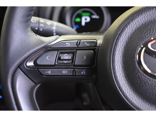 ヤリスクロス ハイブリッドG 4WD純正ディスプレイオーディオDTV ライブビューカメラ TSSクルーズコントロール AC100V クリアランスソナー ハンドルウォーマー ブラインドスポットモニター RCTA シートヒーター(9枚目)