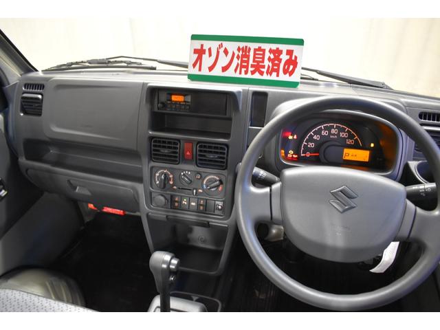 キャリイトラック ＫＣエアコン・パワステ　４ＷＤ　スズキセーフティーサポート　エアコン　パワーステアリング　パワーウインド　クリアランスソナー　ライトレベリング　サイドバイザー　冬タイヤ新品ホイール付　届出済み未使用車（10枚目）