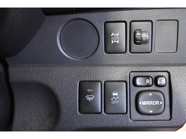 ラクティス Ｘ　４ＷＤ　ナビＤＴＶバックカメラ　ドライブレコーダー　横滑り防止ＶＳＣ　ライトレベリング　トラクションコントロールＴＲＣ（7枚目）