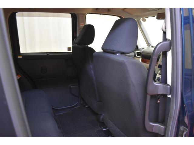 ルーミー Ｇ　Ｓ　４ＷＤ　純正ナビＤＴＶ　バックカメラ　クルーズコントロールトヨタセーフティーセンス　両側パワースライドドア　プッシュスタート　ライトレベリング　フォーグランプ　オートエアコン（6枚目）