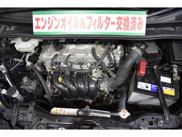 ノア Si ダブルバイビー 4WD ナビ DTVバックカメラ ETC 両側パワースライドドア ハーフレザーシート クルーズコントロールトヨタセーフティーセンス オートマチックハイビーム(2枚目)