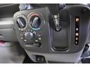 ＰＡリミテッド　４ＷＤ　スズキセーフティーサポート　クリアランスソナー　ドアサイドバイザー　新品スタッドレスホイール付　オートマチックハイビーム　届出済み未使用車（9枚目）