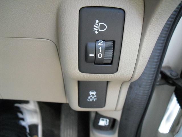 N-BOX G4WD 社外ナビ・TV バックカメラ 社外アルミ スマートキー プッシュスタート 検9年10月(15枚目)