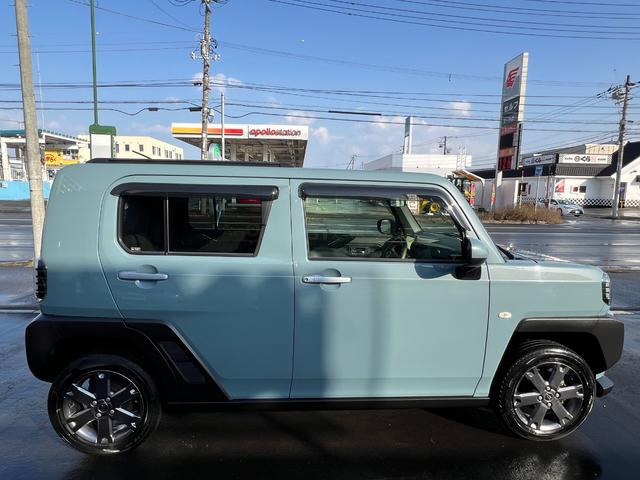 タフト Ｇターボ　スマートアシスト　スマートキー　エンジンスターター　メモリーナビ　フルセグＴＶ　ブルートゥース　バックカメラ　アイドリングストップ　両席シートヒーター　ガラスルーフ　追従型レーダークルーズ（5枚目）