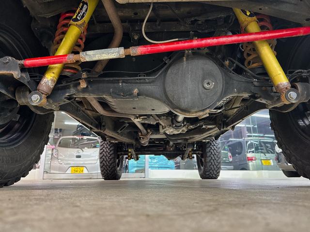 ジムニー ＸＬ　インチアップ（３ｉｎｃ）スマートキー・プッシュスタート・エンジンスターター・フォグランプ・ＥＴＣ・フルセグＴＢ・ＢＴ・ＣＤ・ＤＶＤ・シートヒーター・ドリンクホルダー・横滑り防止システム・車線逸脱・（18枚目）