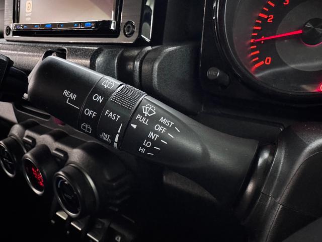 ジムニー ＸＬ　インチアップ（３ｉｎｃ）スマートキー・プッシュスタート・エンジンスターター・フォグランプ・ＥＴＣ・フルセグＴＢ・ＢＴ・ＣＤ・ＤＶＤ・シートヒーター・ドリンクホルダー・横滑り防止システム・車線逸脱・（26枚目）