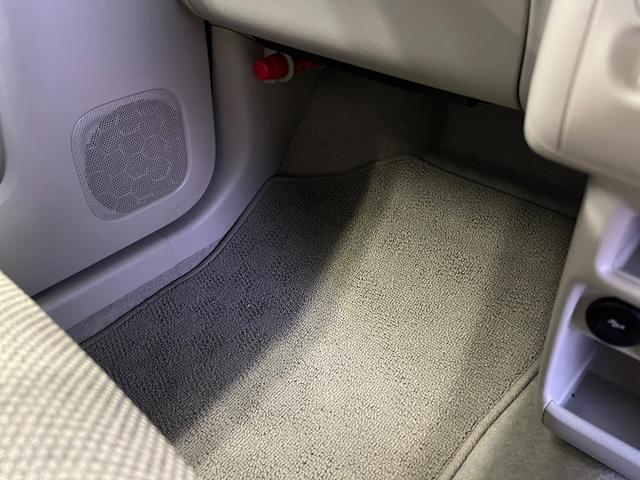 アルトラパン Ｌ　スマートキー　プッシュスタート　社外ナビ　バックカメラ　前席シートヒーター　衝突軽減　横滑り防止　アイドリングストップ　ＥＴＣ（21枚目）