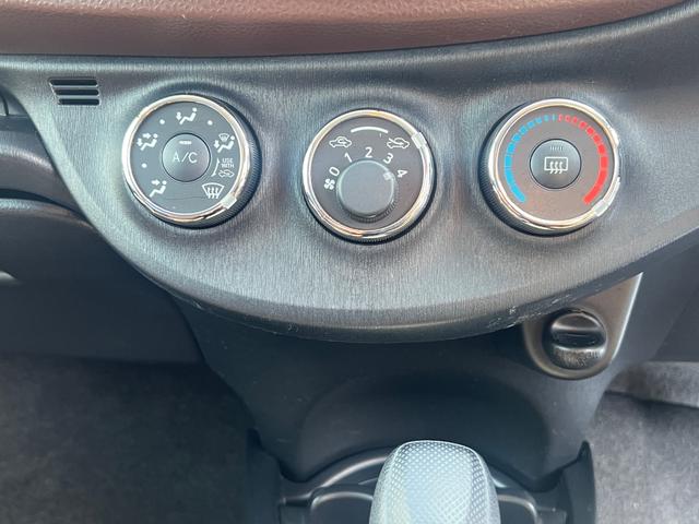 ヴィッツ ジュエラ　プッシュスタート　スマートキー　エンジンスターター　ナビ　バックカメラ　ワイパーデアイサー　オート４ＷＤ　コーナーセンサー（18枚目）