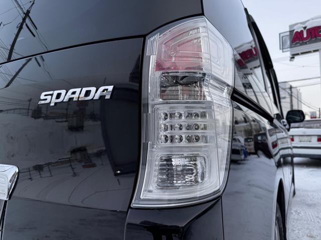 ステップワゴンスパーダ Ｚ　キーレス・エンジンスターター・純正ＨＤＤナビ・オートヘッドライト・フォグランプ・ワイパーデアイサー・ＥＴＣ・バックカメラ・ウィンカーミラー・両側パワースライドドア・オートエアコン・パドルシフト（9枚目）