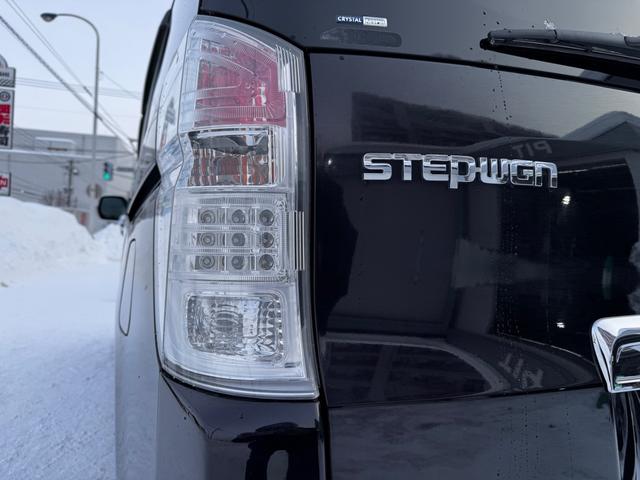 ステップワゴンスパーダ Ｚ　キーレス・エンジンスターター・純正ＨＤＤナビ・オートヘッドライト・フォグランプ・ワイパーデアイサー・ＥＴＣ・バックカメラ・ウィンカーミラー・両側パワースライドドア・オートエアコン・パドルシフト（10枚目）