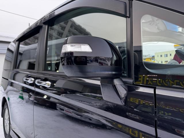 ステップワゴンスパーダ Ｚ　キーレス・エンジンスターター・純正ＨＤＤナビ・オートヘッドライト・フォグランプ・ワイパーデアイサー・ＥＴＣ・バックカメラ・ウィンカーミラー・両側パワースライドドア・オートエアコン・パドルシフト（13枚目）