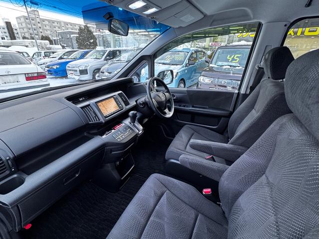 ステップワゴンスパーダ Ｚ　キーレス・エンジンスターター・純正ＨＤＤナビ・オートヘッドライト・フォグランプ・ワイパーデアイサー・ＥＴＣ・バックカメラ・ウィンカーミラー・両側パワースライドドア・オートエアコン・パドルシフト（23枚目）