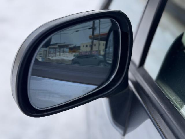 コルトプラス クールベリー　キーレス・ディスプレイオーディオ・ＡＵＸ・バックカメラ・電動格納ミラー・コーナーセンサー・パワーバックドア・フォグランプ（12枚目）