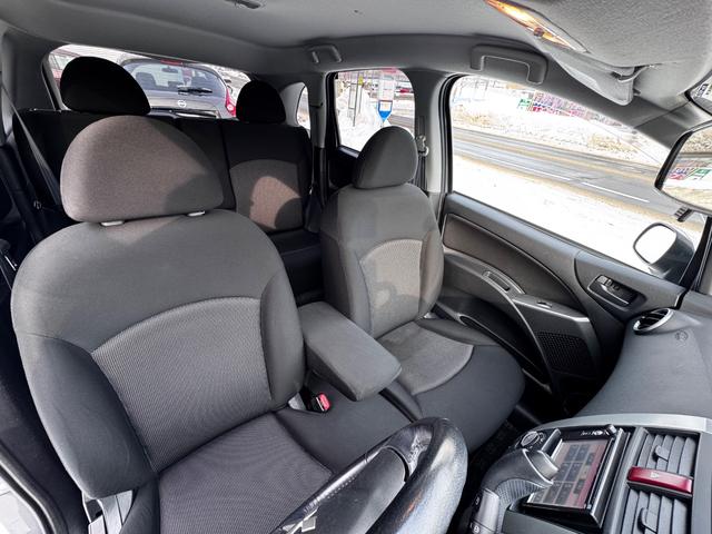 コルトプラス クールベリー　キーレス・ディスプレイオーディオ・ＡＵＸ・バックカメラ・電動格納ミラー・コーナーセンサー・パワーバックドア・フォグランプ（17枚目）