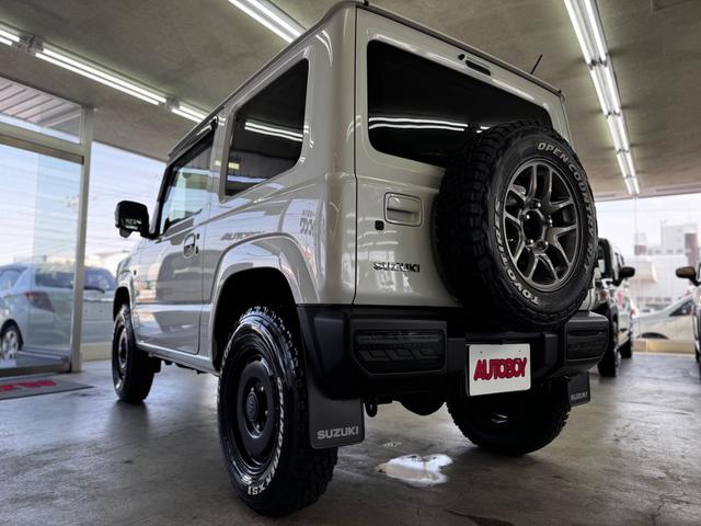 ジムニー ＸＣ　スマートキー・スズキセーフティ・シートヒーター・Ｐｉｏｎｅｅｒ７インチフルセグナビ・ｃａｒｒｏｚｚｅｒｉａサブウーハー・ＴＯＹＯオープンカントリーＲ／Ｔ・　ＤＵＮＬＯＰ　ＧＲＡＮＤＴＲＥＫ　ＸＳ（12枚目）
