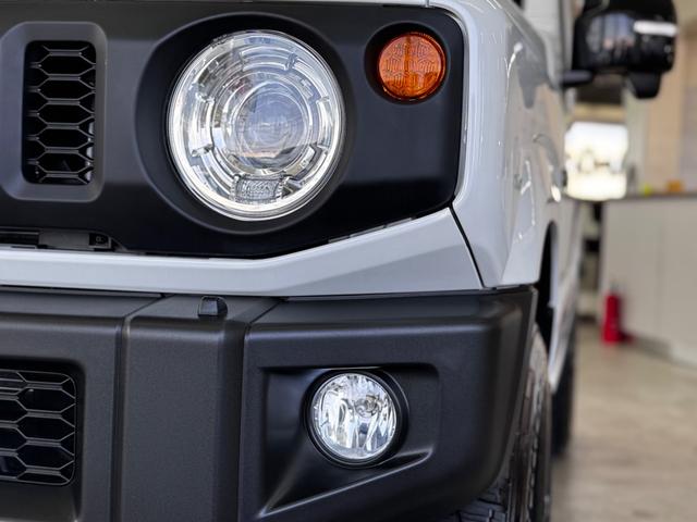 ジムニー ＸＣ　スマートキー・スズキセーフティ・シートヒーター・Ｐｉｏｎｅｅｒ７インチフルセグナビ・ｃａｒｒｏｚｚｅｒｉａサブウーハー・ＴＯＹＯオープンカントリーＲ／Ｔ・　ＤＵＮＬＯＰ　ＧＲＡＮＤＴＲＥＫ　ＸＳ（16枚目）