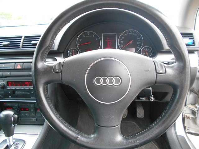 1.8Tクワトロ 4WD ETC キーレス CD アルミ(9枚目)