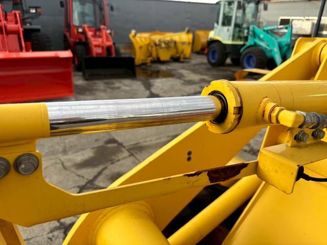 日本 ヤンマー V3-7 0.4立米 ※0.4立米 2016年式 バケット幅157cm ディーゼル 使用時間710時間 排気量1640cc ノーマルタイヤ ※(21枚目)