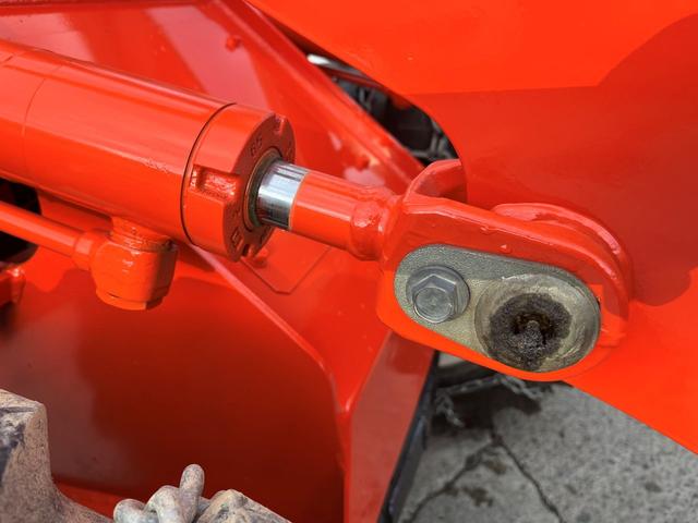 日本 クボタ R430Z ※0.4立米 2014年式 盗難防止装置装着機 バケット幅158cm ノーマルタイヤ(チェーン付) 排気量1640cc ディーゼル(20枚目)