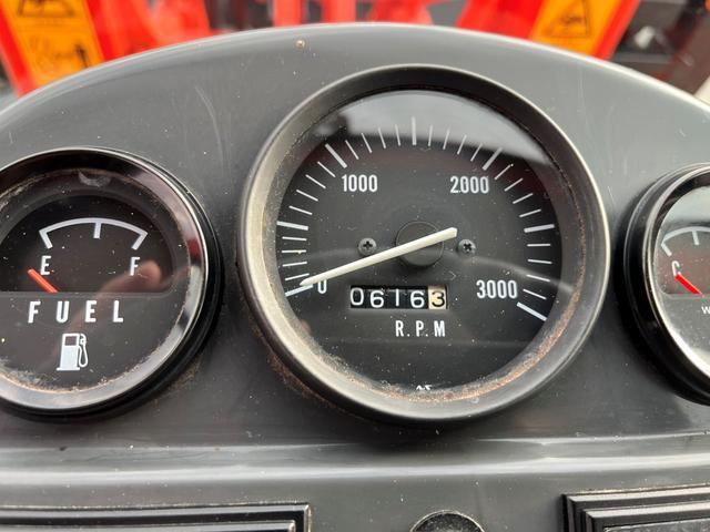 日本 クボタ R430Z ※0.4立米 2014年式 盗難防止装置装着機 バケット幅158cm ノーマルタイヤ(チェーン付) 排気量1640cc ディーゼル(31枚目)