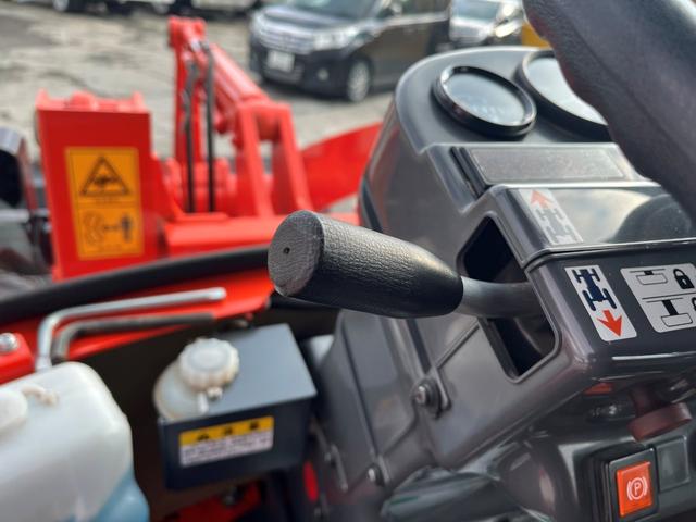 日本 クボタ R430Z ※0.4立米 2014年式 盗難防止装置装着機 バケット幅158cm ノーマルタイヤ(チェーン付) 排気量1640cc ディーゼル(33枚目)