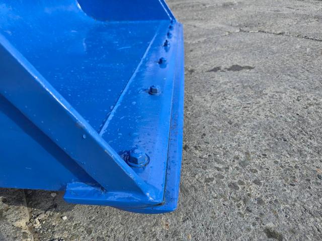 日本 TCM L4-2 0.4立米 ※0.4立米 2002年式 タイヤチェーン付 バケット幅169cm ディーゼル 排気量1500cc エンジン型式 D1503(クボタ)(29枚目)