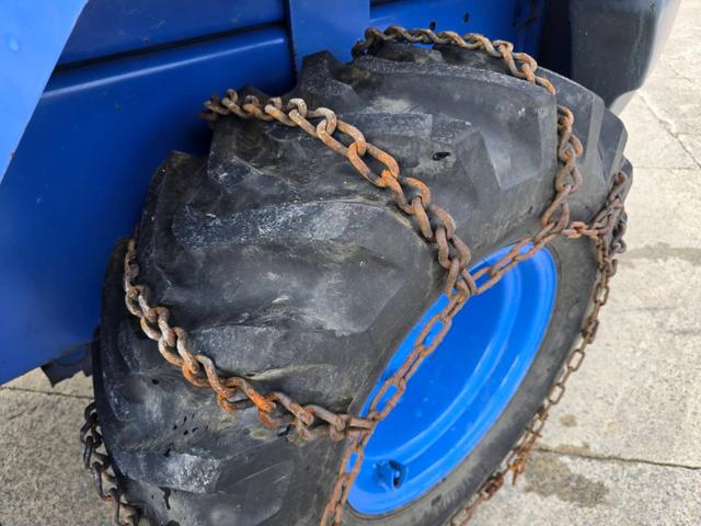 日本 TCM L4-2 0.4立米 ※0.4立米 2002年式 タイヤチェーン付 バケット幅169cm ディーゼル 排気量1500cc エンジン型式 D1503(クボタ)(34枚目)