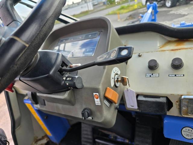 日本 TCM L4-2 0.4立米 ※0.4立米 2002年式 タイヤチェーン付 バケット幅169cm ディーゼル 排気量1500cc エンジン型式 D1503(クボタ)(42枚目)