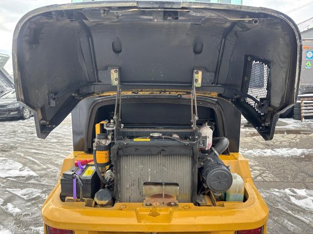 日本 CAT 901B 0.4立米 ※2006年式 スノースパイクタイヤ装着車 バケット幅158cm ディーゼル 排気量1500cc 0.4立米 使用時間1644時間(30枚目)