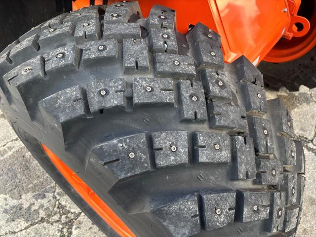 日本 日立 ZW80S-5B 0.9立米 ※2022年式 車検令和8年7月 スノースパイクタイヤ装着車 バケット幅199cm ダブルヒーター仕様 ディーゼル 排気量2920cc(23枚目)